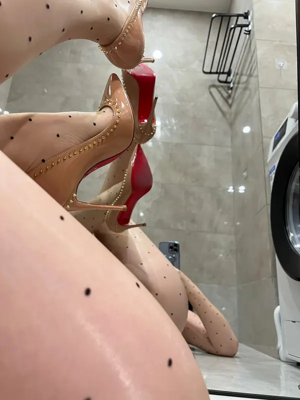 120斤的小王同学-微密圈系列 浴室透视装 - 120斤的小王同学